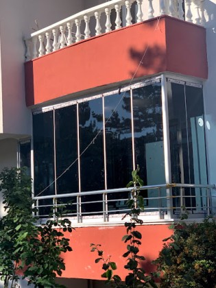 Cam Balkon Öztürk Cam Yapı Sivas Giyotin