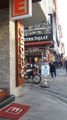 Merkez Eczanesi