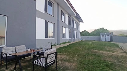 Lavanta Suit