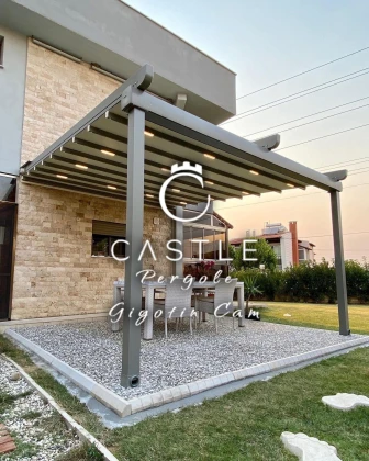 Castle Pergole