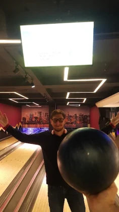 256 Bowling