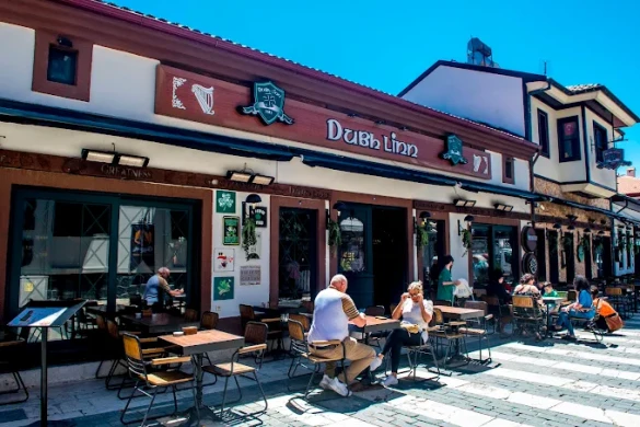 Dubh Linn Irish Pub