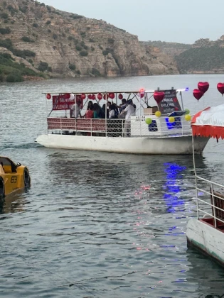 Eğil Tekne Turu