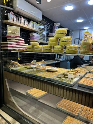 Es Tatlı Cafe