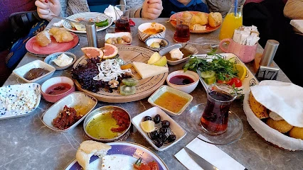 Filozof Bostanlı