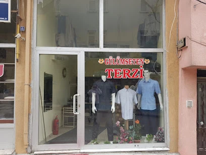 Gülümseten Terzi