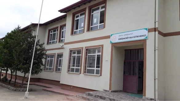 Gümüşhacıköy Halk Eğitimi Merkezi Ve Akşam Sanat Okulu