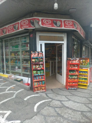 Köşe Bakkal