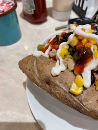 Kumpir Mix Burger