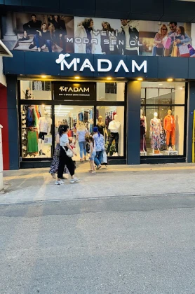 Madam Bayan Giyim