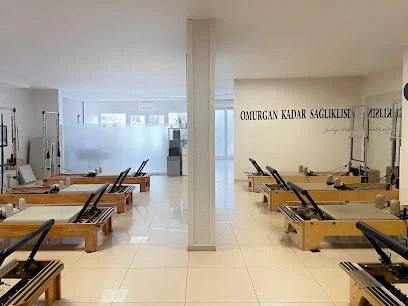 Moon Pilates Studio