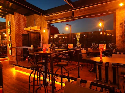 Mr. Frog Pub Bistro