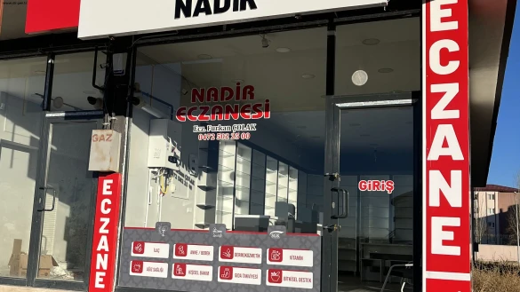 Nadir Eczanesi