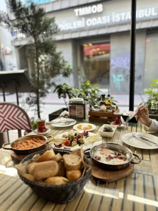 Namlı Gurme
