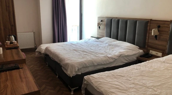 Pars Palas Hotel