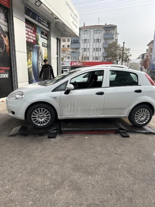 Sayıldı Oto Lastik - Lassa