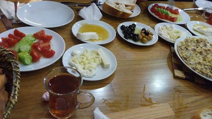 Şömine Kahvaltı