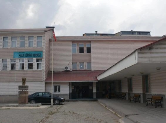 Tatvan Hem