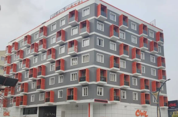 Van Suites Hotel