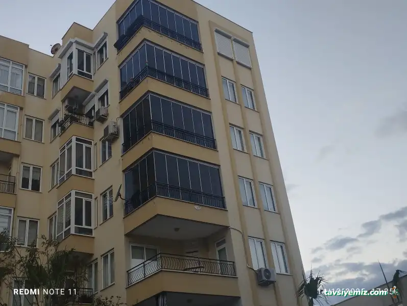 Armi Cam Balkon
