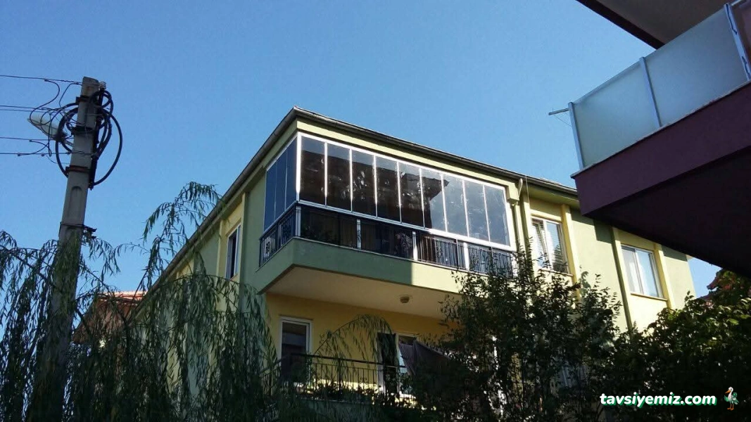 Arm Cam Balkon Giyotin Tente