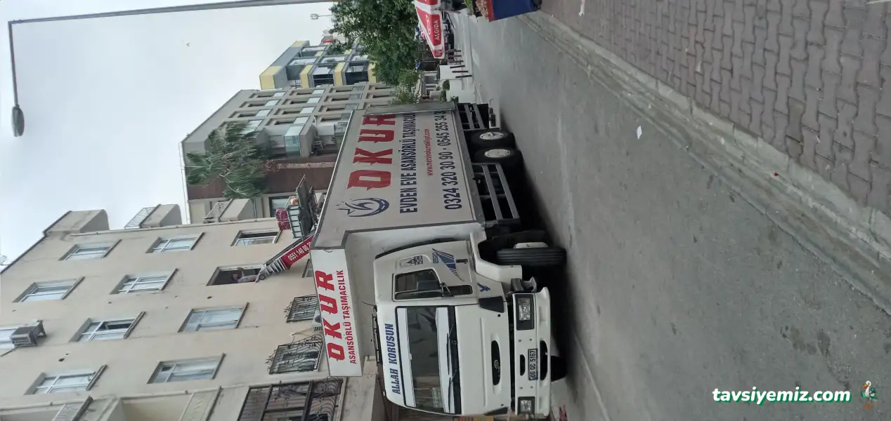 Okur Naklıyat