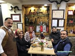 Menekşe Paça Salonu Menekşe Paça Salonu