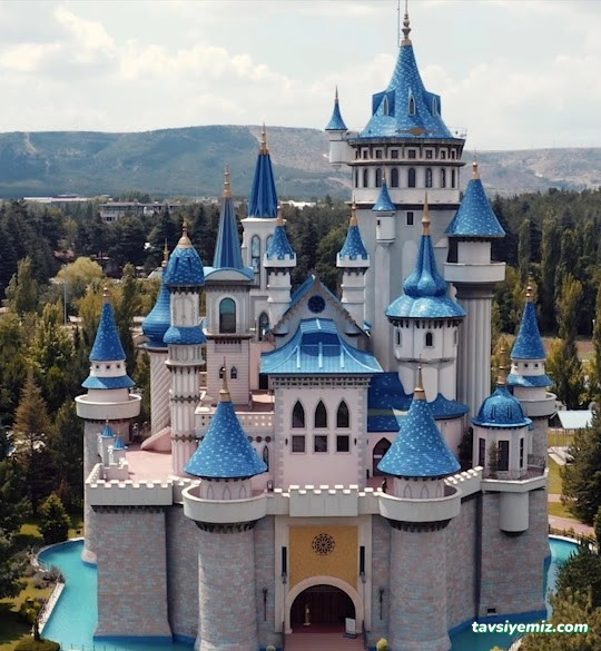 Masal Şatosu