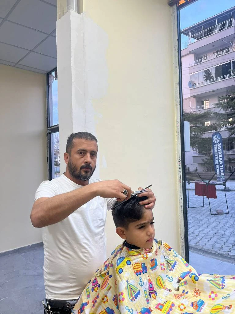 Ümit Karataş Çocuk Ve Erkek Kuaförü