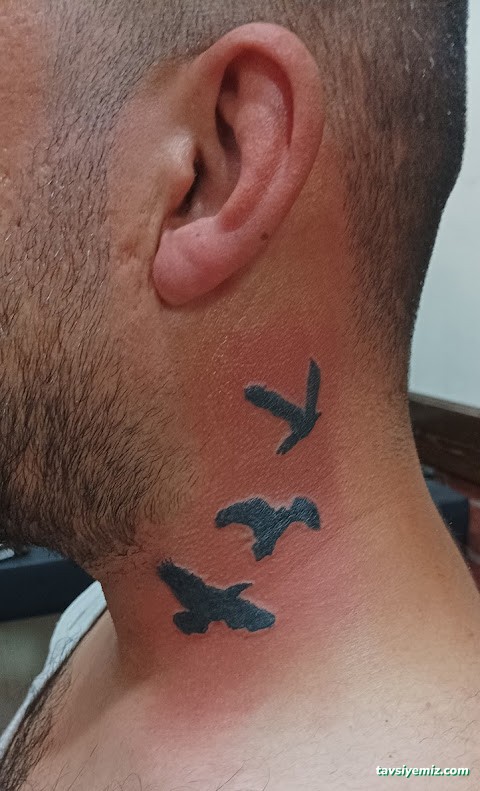 Malatya Dövme Piercing (Turkuaz) Ruşen Keleş Malatya Dövme Piercing (Turkuaz) Ruşen Keleş