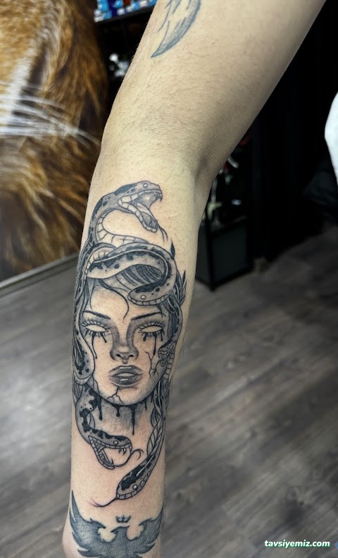 25 Tattoo&Piercing By Çağlar Bayrak 25 Tattoo&Piercing By Çağlar Bayrak