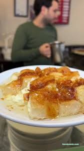 Yürü Börek & Künefe Yürü Börek & Künefe