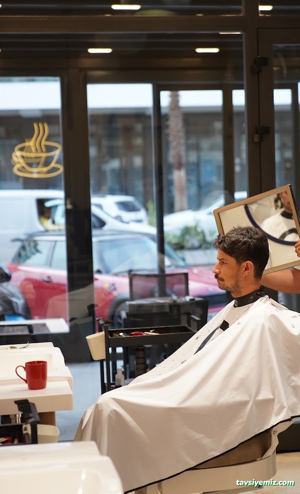 Gürkan Turan Hair Art Profesyonel Erkek Kuaför Gürkan Turan Hair Art Profesyonel Erkek Kuaför