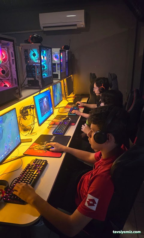 Meram Game Center & İnternet Cafe & Playstation Meram Game Center & İnternet Cafe & Playstation