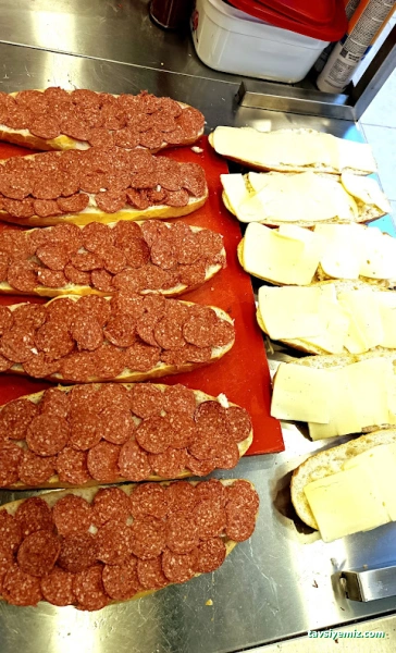 Meşhur Tostcu Recep Usta Meşhur Tostcu Recep Usta