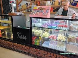 70 Şehri Maraş Dondurma Baklava 70 Şehri Maraş Dondurma Baklava