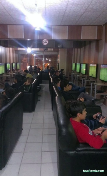 Gezegen Internet Cafe Gezegen Internet Cafe