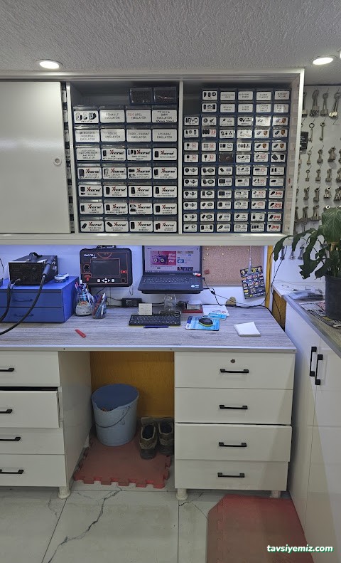 Anahtarcı Metin & Elektronik Anahtar & İmmobilizer & Oto Kayıp Anahtar Anahtarcı Metin & Elektronik Anahtar & İmmobilizer & Oto Kayıp Anahtar
