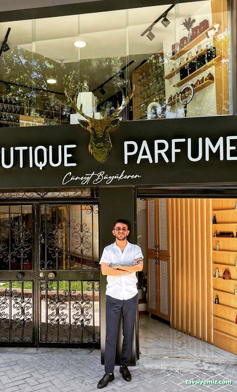 Cüneyt Büyükeren Boutique Parfume Cüneyt Büyükeren Boutique Parfume