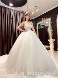 Belinay Moda Evi Ve Gelinlik Belinay Moda Evi Ve Gelinlik