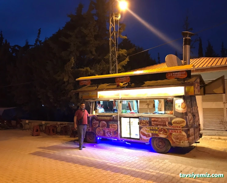 Kokoreççi Uğur Usta Kokoreççi Uğur Usta