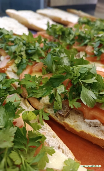 Meşhur Tostcu Recep Usta Meşhur Tostcu Recep Usta