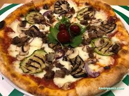 Rosemarin Pizza Rosemarin Pizza