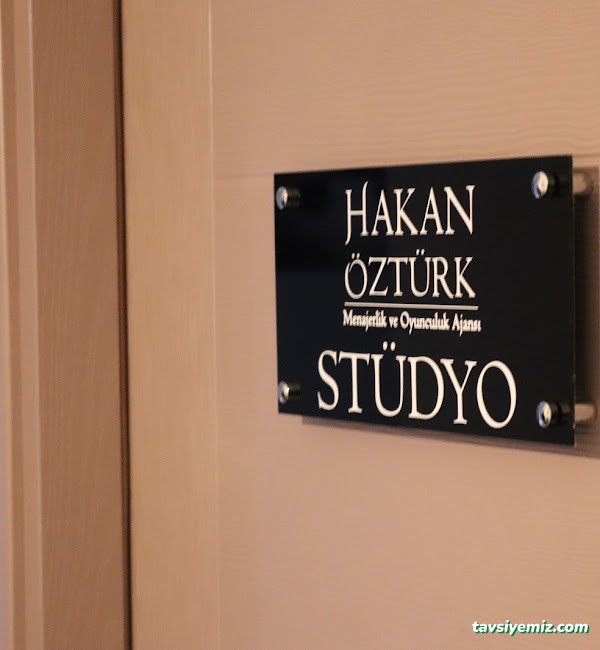 Hakan Öztürk Oyunculuk Ve Menajerlik Ajansı Hakan Öztürk Oyunculuk Ve Menajerlik Ajansı