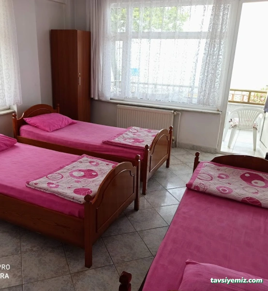 Mutlu Pansiyon