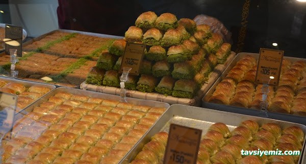 Nacaroğlu Baklavaları Nacaroğlu Baklavaları