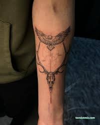 Van Dövme Piercing Fidan Demirel Van Dövme Piercing Fidan Demirel