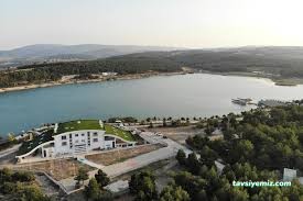 Bilecik Şeyh Edebali Üniversitesi Pelitözü Gölpark Misafirhanesi Bilecik Şeyh Edebali Üniversitesi Pelitözü Gölpark Misafirhanesi