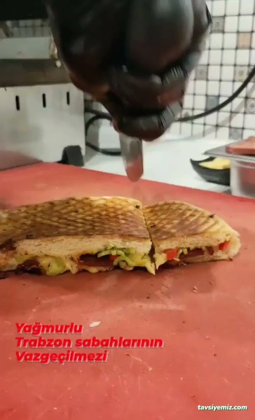 Trabzon'un Tostçusu Tostçu Anıl Trabzon'un Tostçusu Tostçu Anıl