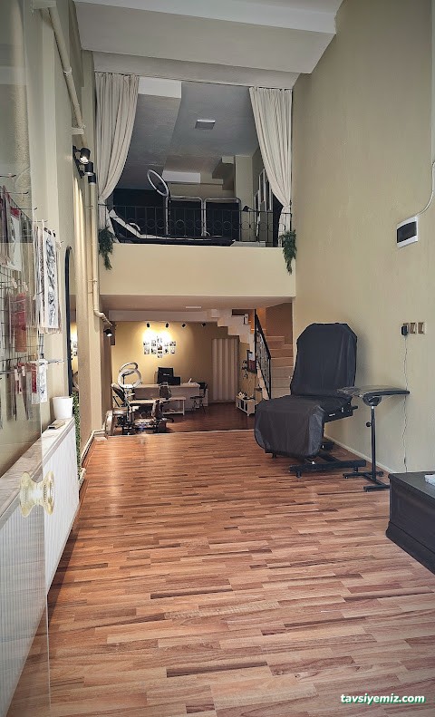 Casablanca Tattoo & Beauty - Çanakkale Dövme Ve Piercing Stüdyosu Casablanca Tattoo & Beauty - Çanakkale Dövme Ve Piercing Stüdyosu